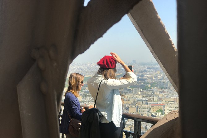 Eiffel Tower Pre Booked Ticket by Lift with Summit Options - The Itinerary in Plain English: What Happens After You Meet