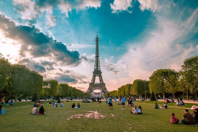 Eiffel Tower Second or Summit Floor Access by Elevator with Views - Eiffel Tower elevator access: picking second level or summit