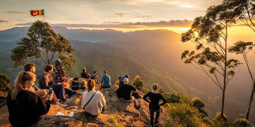 Ella: Private Ella Rock Sunrise Hike - All Inclusive - Pickup in Ella by Tuk Tuk (and Why It’s a Win)