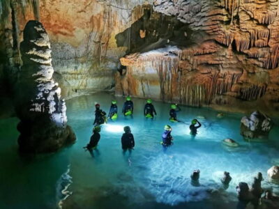 Estany d'en Mas: Coastal Hike, Abseil & Sea Cave Exploration - Where to meet at Petit Bar and how the tour really starts