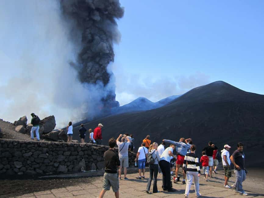 Etna: Jeep excursion and hike suitable for everyone. Free shoes and jacket - Gear That Changes the Day: Shoes, Jacket, and Cave Lights