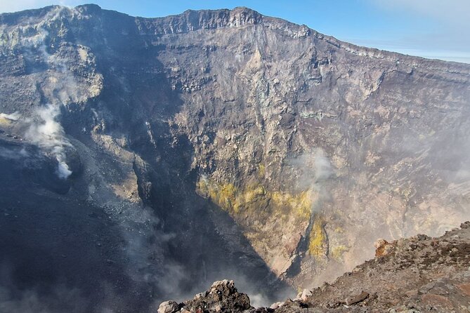 Etna North: Guided trekking to Summit volcano craters - Guides, safety gear, and the pace reality check