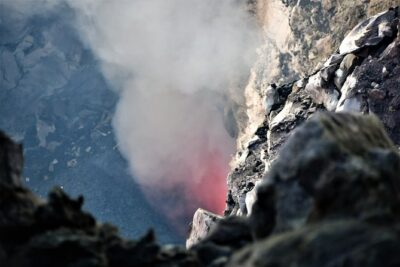 Etna Summit 3000 m cable car included - The trek to 3000 m: volcanic sand, real lava, and changing air