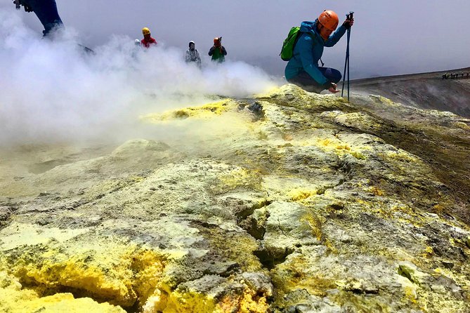 Etna - Trekking to the summit craters (only guide service) experienced hikers - From the Chiosco meeting point to the first jump into lava country (Piano Provenzana)