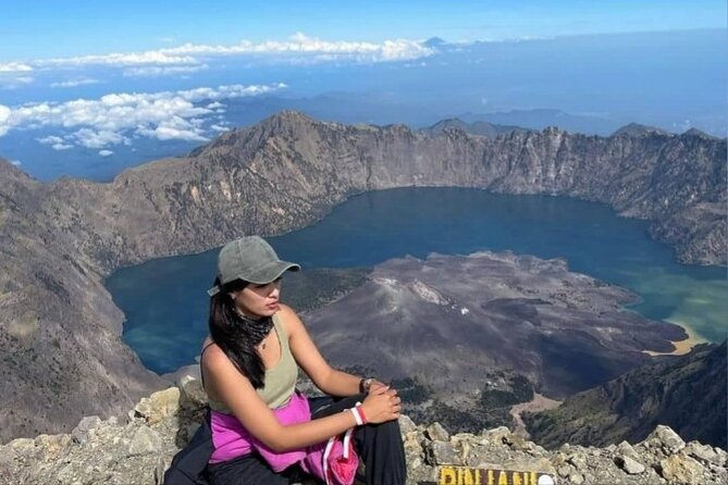 Explore Mount Rinjani To Summit, Lake & Hot Spring (3D 2N) - Day-by-day: waterfalls, crater sunsets, summit sunrise, lake lunch, hot springs