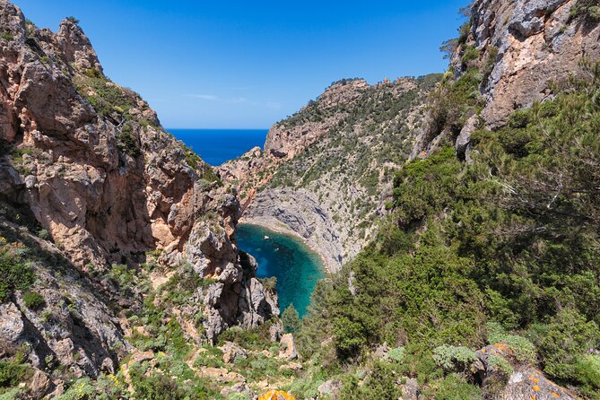 Explore Secret Ibiza: Guided Hiking Tours with Local Experts - Stop 1: Ibiza’s best viewpoints, plus the photo lessons that make them better