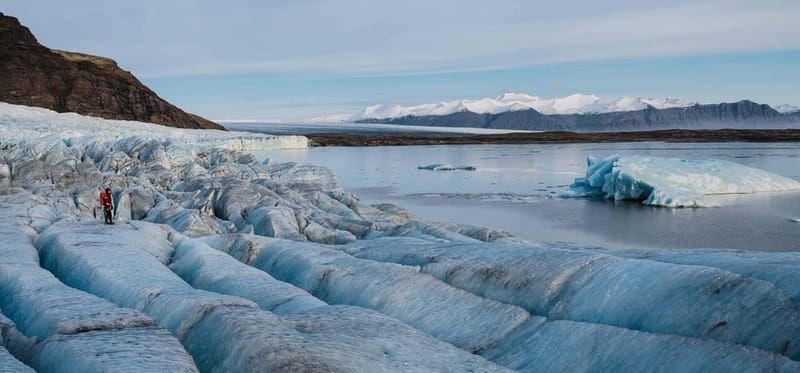 Fjallsárlón: Secluded Glacier Hike and Iceberg Boat Tour - Fjallsárlón and Fjallsjökull: A Glacier Combo That Feels Built for Visitors