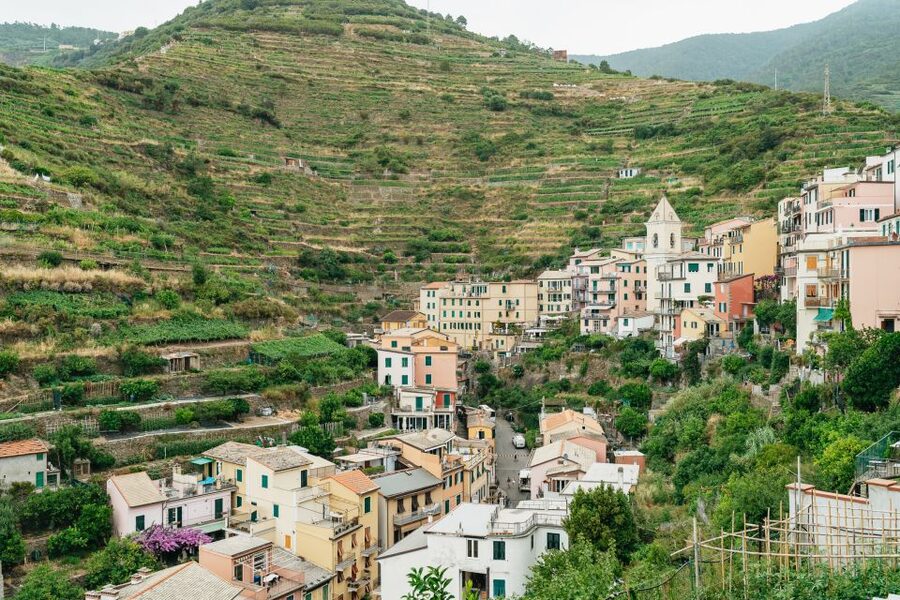 Florence: Cinque Terre Day Trip with Optional Hike - The vibe: a fast, scenic sampler of Cinque Terre (done the practical way)