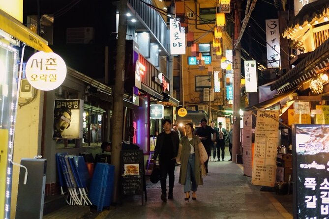 Fortress Night Hike & Snack at a Local Market - The market snack stop: where you get local flavor without a big menu ordeal