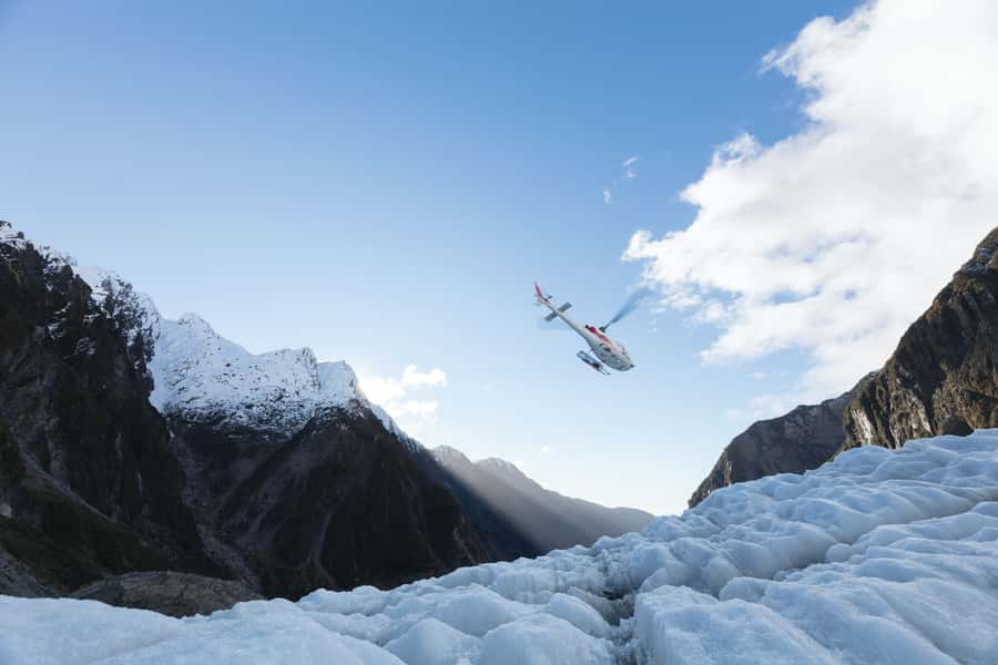 Franz Josef: 2.5 Hour Glacier Hike with Helicopter Transfer - Listening to the Glacier: Stories, Maori Legends, and Glaciology