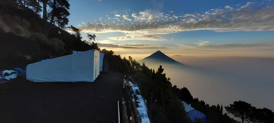 From Antigua: Adventure, 2-Day Hiking to Acatenango Volcano - Sunrise on Acatenango: the early climb and the real choice