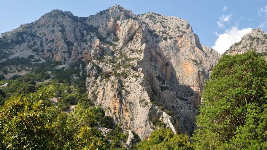 From Cala Gonone: Gorropu hiking with lunch - Your guide and small-group pace: why 8 people matters