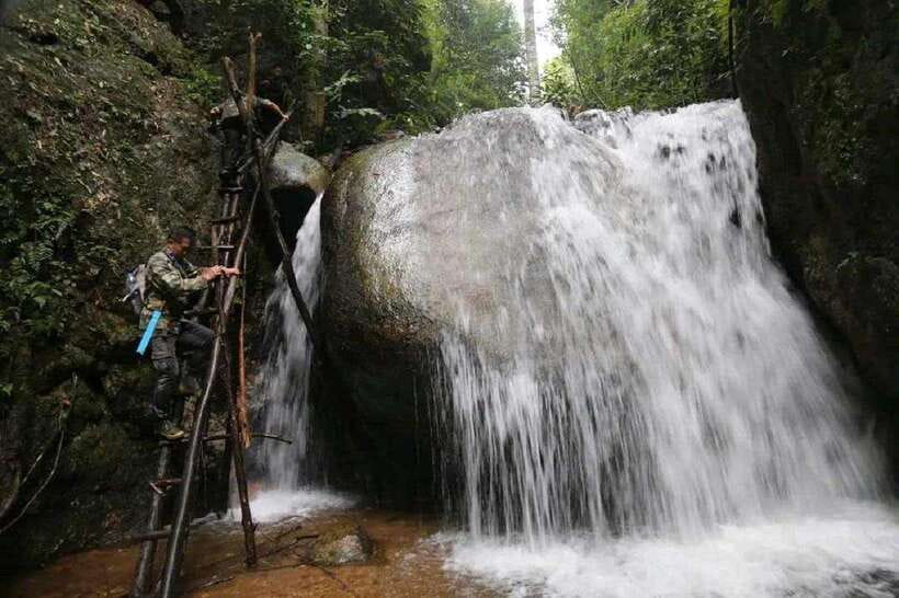 From Chiang Mai: Doi Saket Hiking Tour with Lunch - The Waterfall Shower: Wooden Ladders, Secluded Spray, and Cooling Off