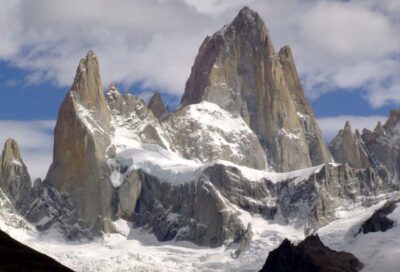 From El Calafate: El Chalten Full-Day Tour and Short Hike - The 220 km Ride and Hotel Pickup: Timing and Comfort