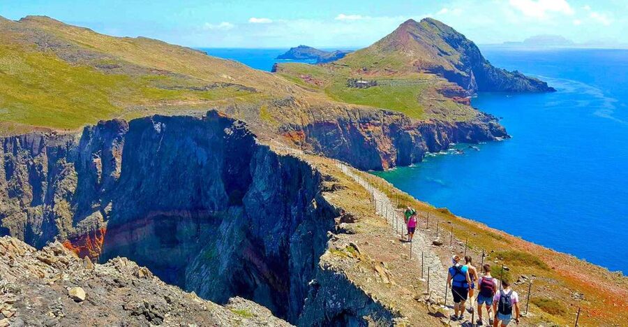 From Funchal: Ponta de São Lourenço/Caniçal Full-Day Hike - From Funchal to Caniçal: the day starts easy, then turns wild
