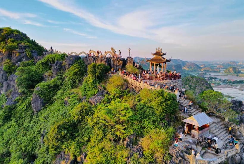 From Hanoi: Ninh Binh Boat Ride, Mua Cave Hike, Temple Visit - Hoa Lu Temples and the Bicycle Option
