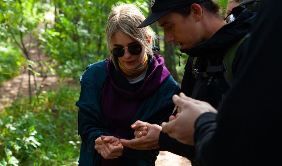 From Helsinki: Magical Taiga Hike in Liesjärvi National Park - The first 2-hour taiga walk: learning to watch the forest