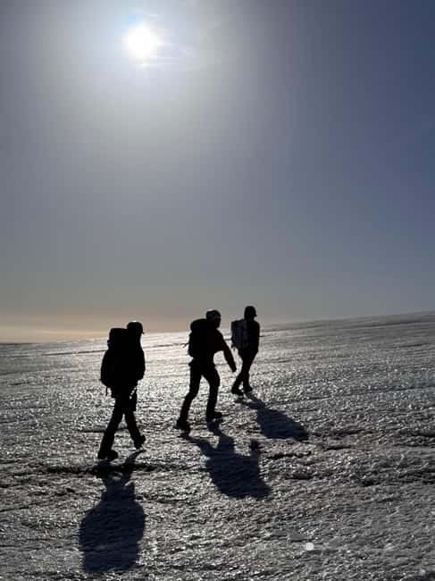From Jökulsárlón: Vatnajökull Easy Level Glacier Hike - The super jeep ride: why it’s included (and why it helps)
