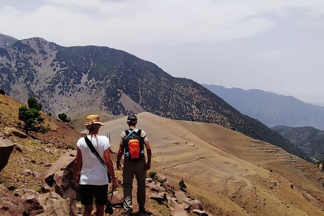From Marrakech: Atlas Mountains Talamrout Summit day hike & Trek - Lunch and tea breaks: a real reset, not a token snack