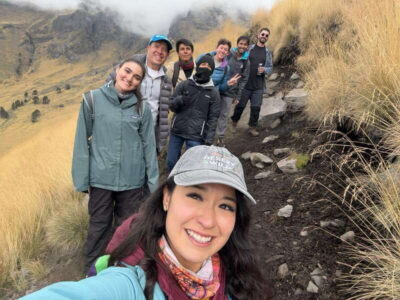 From Mexico City: Hike Iztaccihuatl Volcano with an Alpinist - 6:20 am pickup and the long van ride out