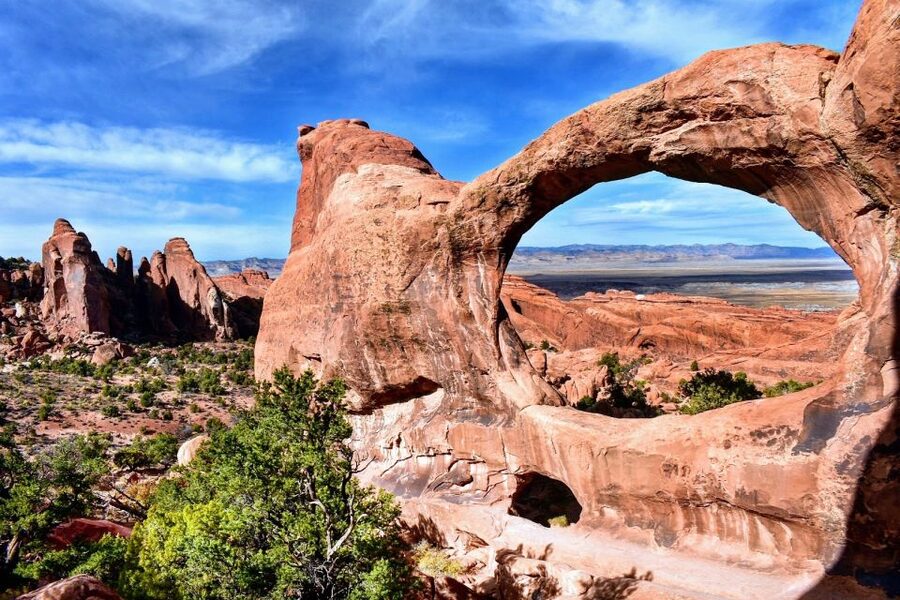 From Moab: Arches National Park 4x4 Drive and Hiking Tour - Should you book the Moab Arches 4x4 and Hiking Tour?