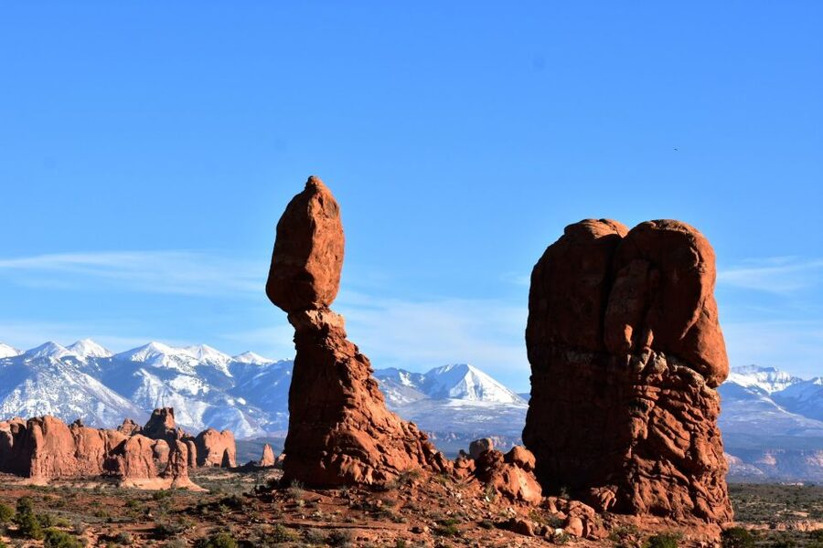 From Moab: Arches National Park 4x4 Drive and Hiking Tour - FAQ