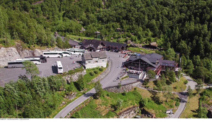 From Olden: Briksdal Glacier Guided Hiking Shore Excursion - Key things I’d circle before you book