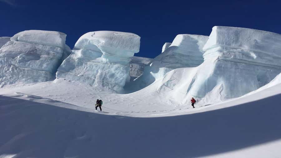 From Queenstown: Mount Cook Heli-Hike and Bus Tour Combo - Back to Earth: Mount Cook Village Photo Stop