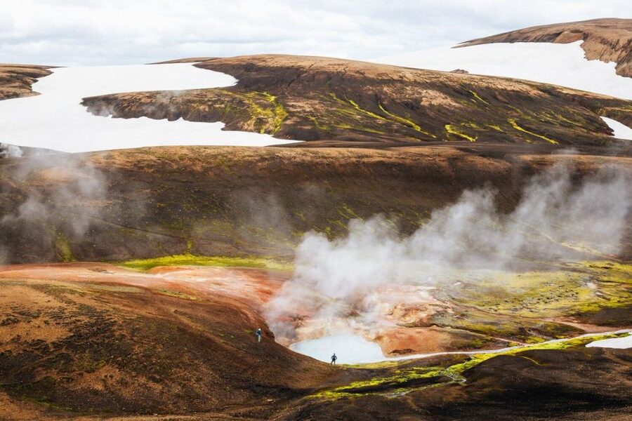 From Reykjavík: Landmannalaugar Day Hike - What to pack for Landmannalaugar’s wind, rain, and mud