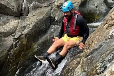 From San Juan: El Yunque Rainforest Hiking Adventure - Stop 1: The waterfall pool zone and the first swimming choices