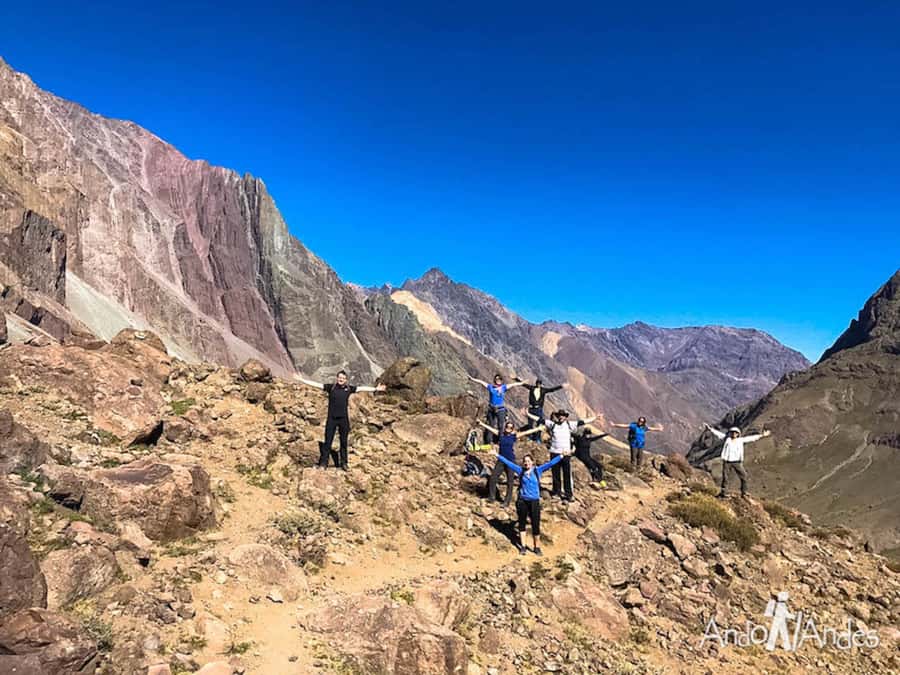 From Santiago: Cajón del Maipo and Volcán San José Hike 8K - The guided hike in Cajón del Maipo: 8 km, steady steps, big altitude views