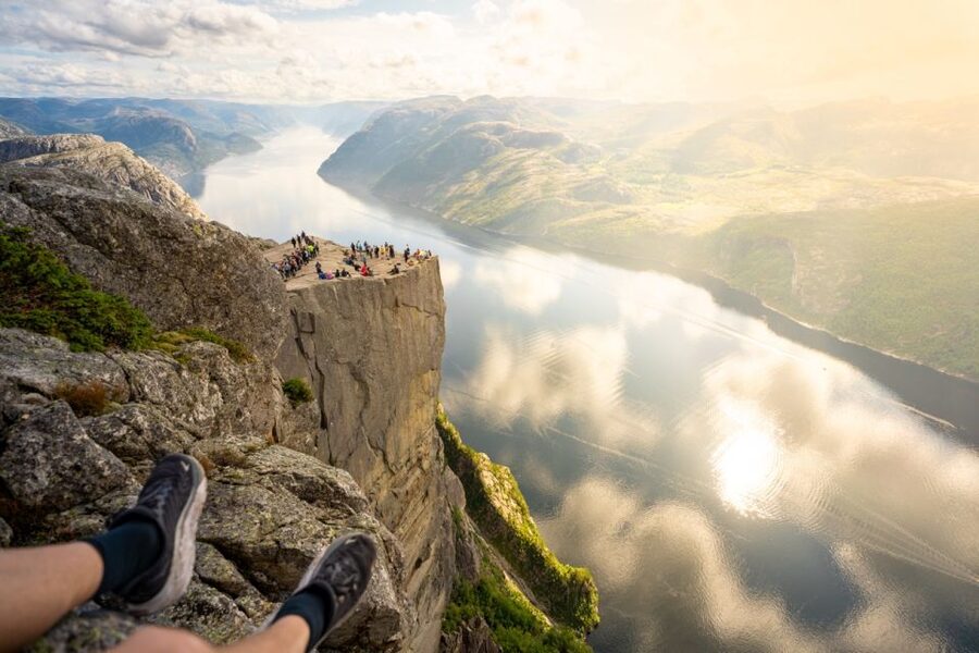From Stavanger: Pulpit Rock Guided Hike with Pickup - Pickup, the van, and why timing matters more than you think