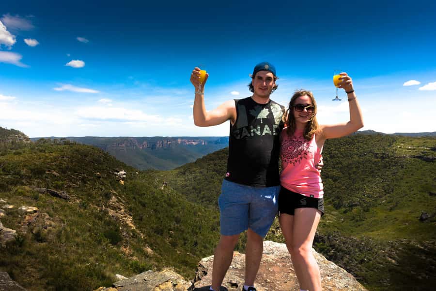 From Sydney: Blue Mountains Small-Group Tour Picnic & Hike - Sydney hotel pickup to Blue Mountains National Park