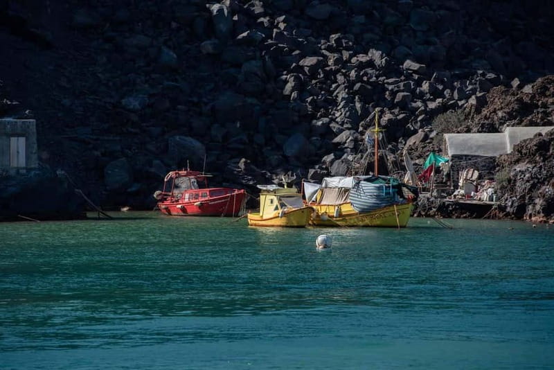 From Thera: Thirasia Cruise w/ Volcano Hike and Hot Springs - Thirasia port access vs. the current safety modification