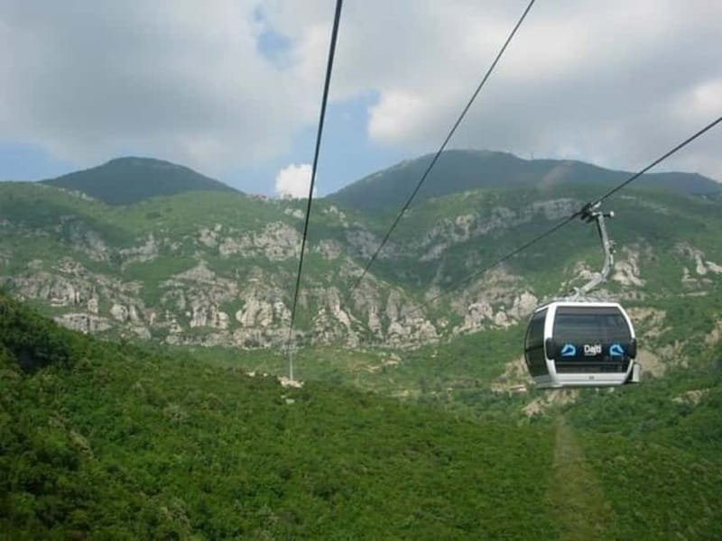 FROM TIRANA: Bovilla Lake & Gamti Mountain Hiking Trip - Bovilla climbing area stops: pacing, photos, and lunch time