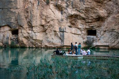 From Valencia: Hiking and Hanging Bridge Adventure in Chulilla - The trail rhythm: where 100+ steps change the way you pack