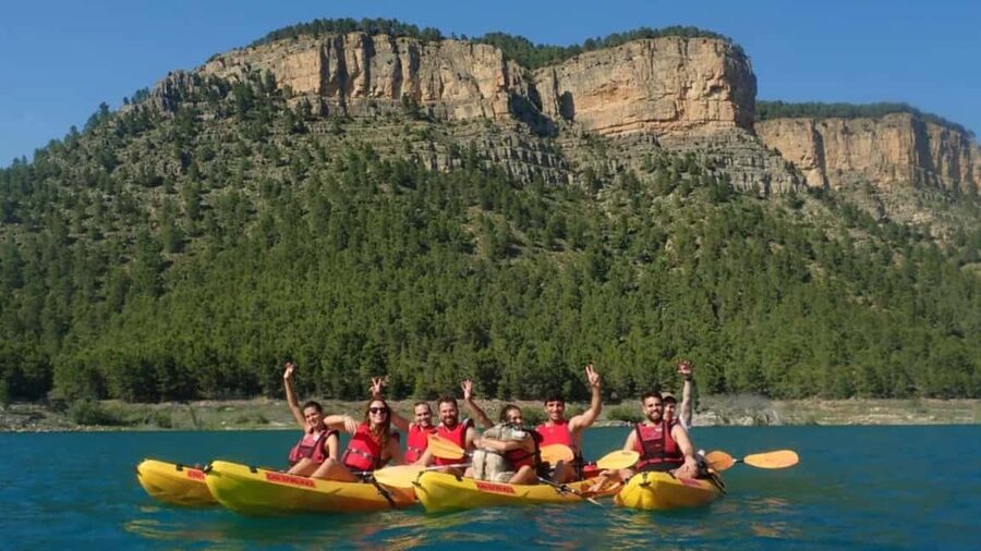 From Valencia: Montanejos Guided Hike with Natural Pools - El Chorro: the main show near the powerful water jet