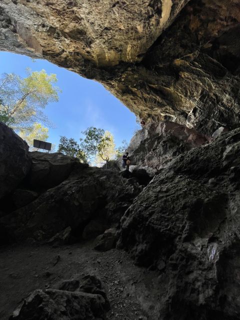 From Valencia: Montanejos Tour with Guided Hike - Pace, Group Size, and What the Guide Is Really For