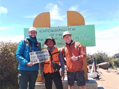 From Yogyakarta: Mount Merbabu One Day Hiking Tour - Selo Basecamp to Post 4 (2,770m): Tropical Forest Climb