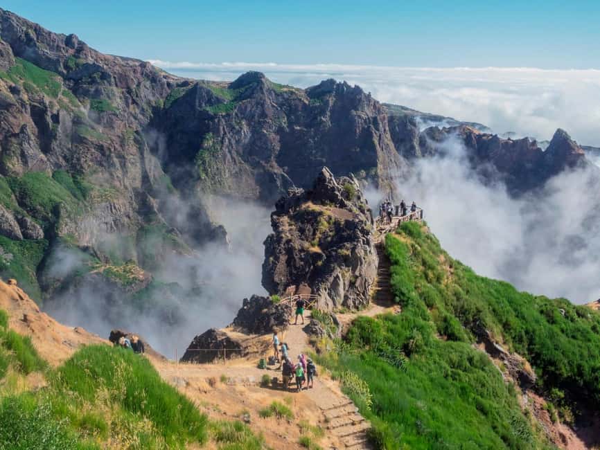 Funchal: Pico do Arieiro & Pico Ruivo Hiking Transfer - Funchal pickup to Pico do Arieiro: the calm start that matters