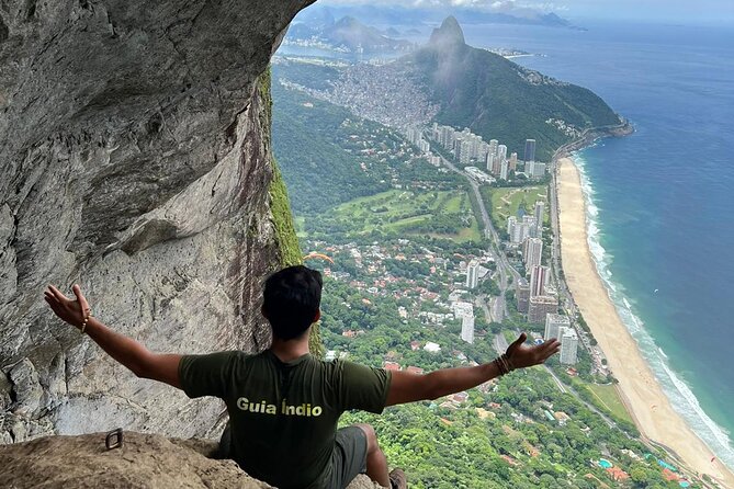 Garganta do Céu and Waterfall hike in Pedra da Gávea - Floresta da Tijuca start: easing into the real trail day