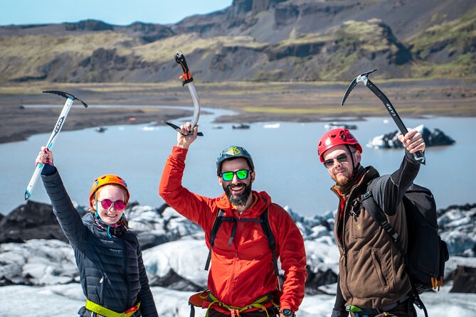 Glacier Hike at Solheimajokull in Small Group (6 pers max) - Getting Started at the Parking Lot: Gear Up Without Stress