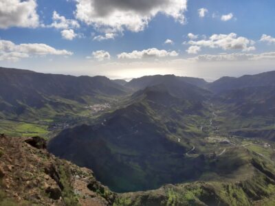Gran Canaria: Full-Day Guided Hiking With Snacks - The hike workout you’ll really do: 7–10 km and 300–550 m up