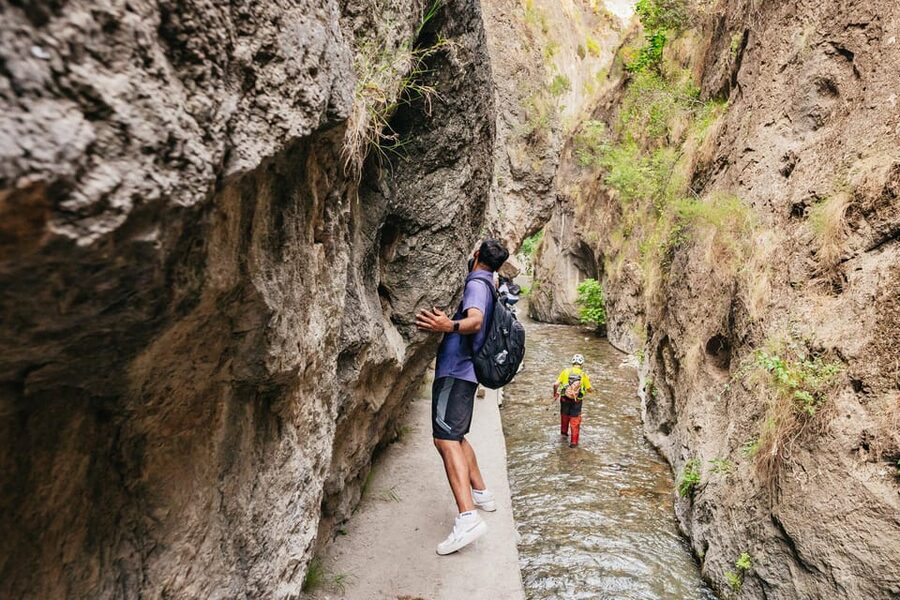 Granada: Los Cahorros de Monachil Canyon Hiking Tour - Los Cahorros de Monachil: What You’ll Actually Be Hiking Through
