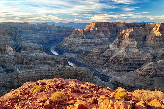 Grand Canyon Full Day Private Tour & Hike - Powell Point and the canyon’s river scale: why this stop changes your photo game