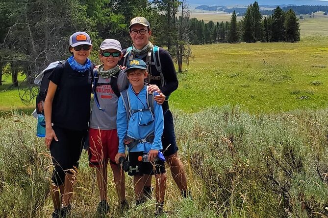 Grand Canyon of the Yellowstone Rim and Loop Hike with Lunch - Lunch, Gear, and Small-Group Comfort (What You’re Paying For)