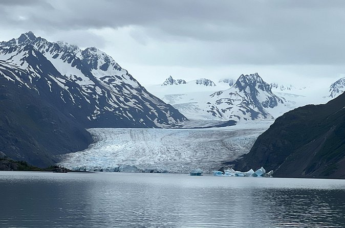 Grewingk Glacier Hike in Kachemak Bay - Saddle Trail descent to pickup: timing that keeps you from lingering
