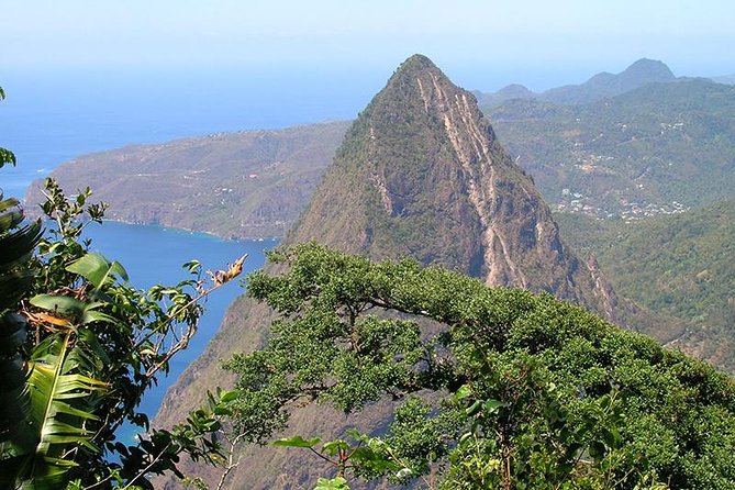 Gros Piton Hike with Dannyboy & Co. - Key moments that make this hike hit different