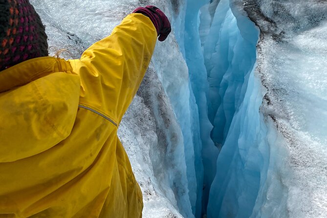 Guided Glacier Hike on The Athabasca with IceWalks - Practical tips to make your glacier walk smoother