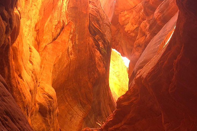 Guided Hike through Peek-a-Boo Slot Canyon (Small Group) - Why Peek-a-Boo Feels Like a Side Door to Zion